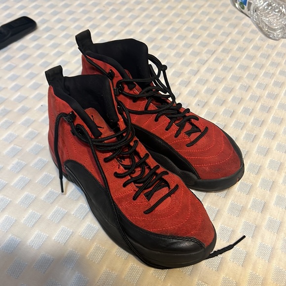 Air jordan 12 reverse flu - Picture 2 of 5